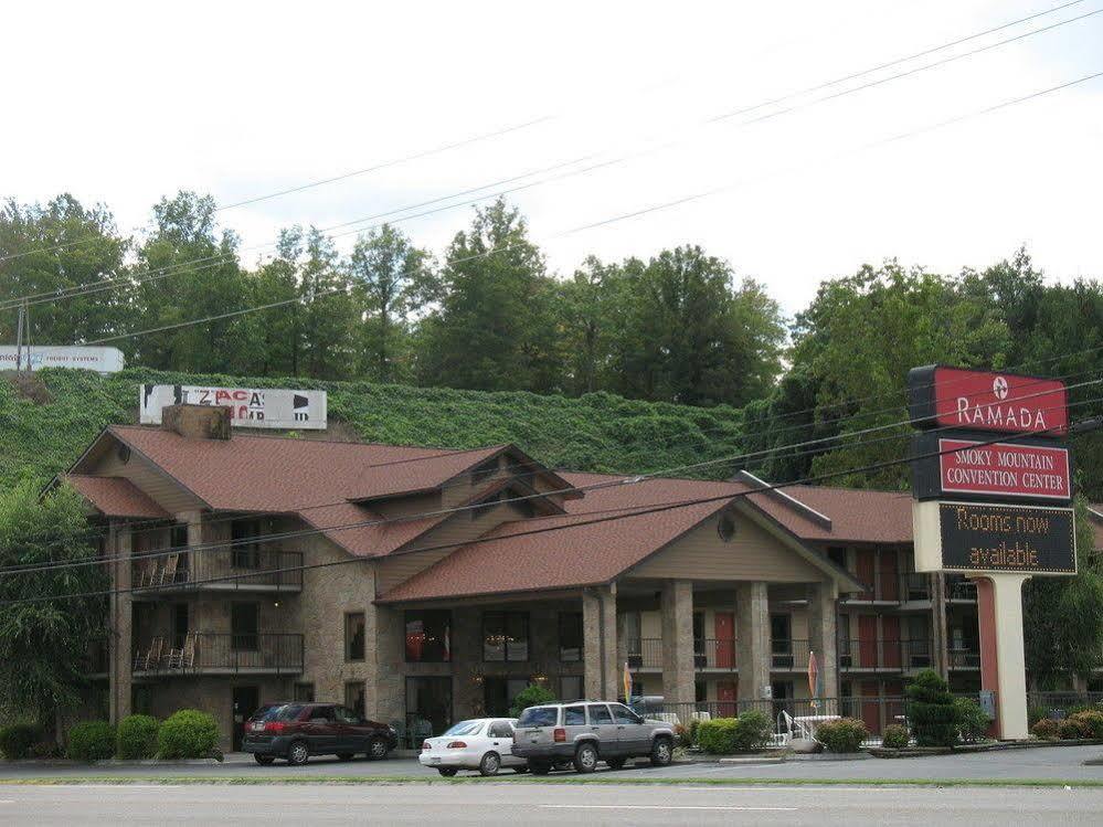 Days Inn By Wyndham Pigeon Forge South Buitenkant foto